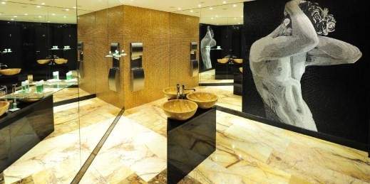 Frauentoilette im ARCOTEL Onyx Hamburg