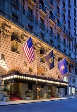 Spektakuläre Renovierung des St. Regis New York