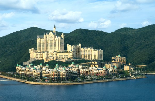 The Castle Hotel, Dalian (A Luxury Collection Hotel)