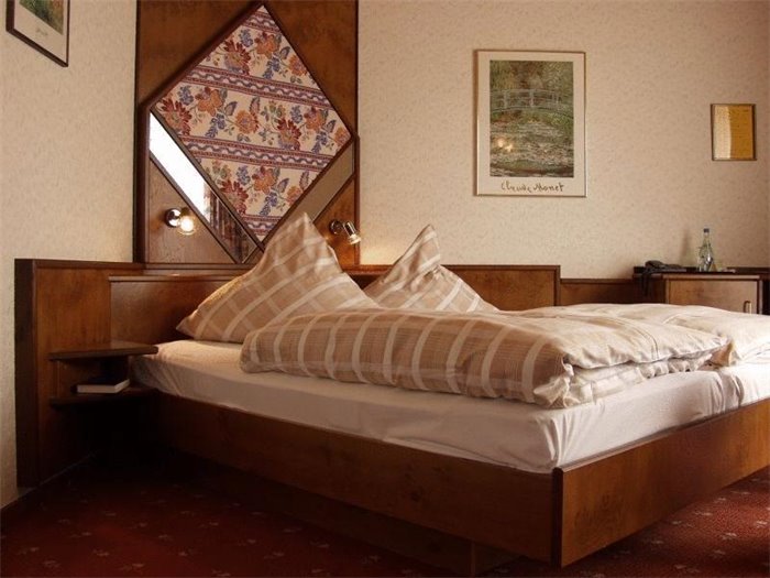 Aggertal Hotel Zur alten Linde, Tagungshotel in Lohmar ...