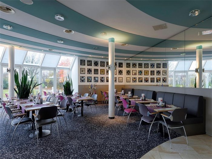 GLOBANA AIRPORT HOTEL Leipzig Halle  Tagungshotel Schkeuditz