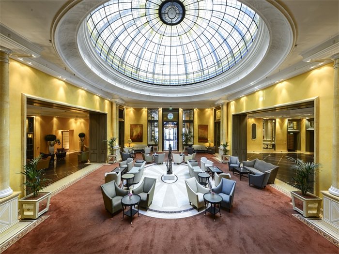 Hotel Bayerischer Hof Tagungshotel In Munchen Tagungshotels Online De