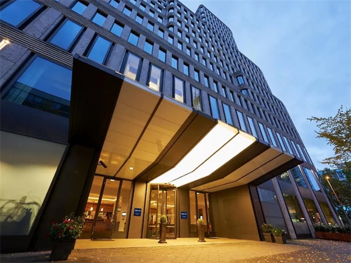 Hotel Dorint Kurf rstendamm Berlin Tagungshotel In Berlin