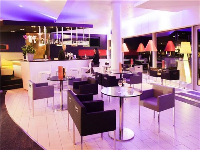 Restaurant Bar